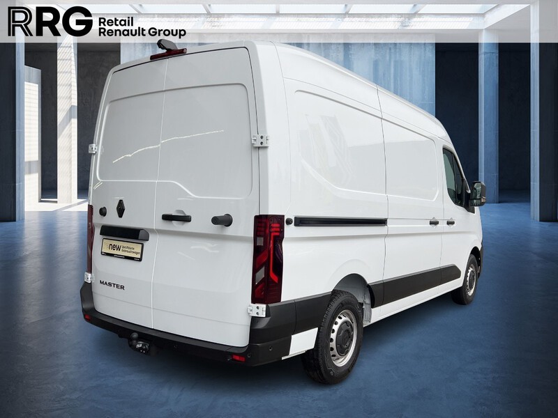 Fahrzeugabbildung Master Kastenwagen FWD Kasten extra L2H2 3,5t Bild 5 von 23