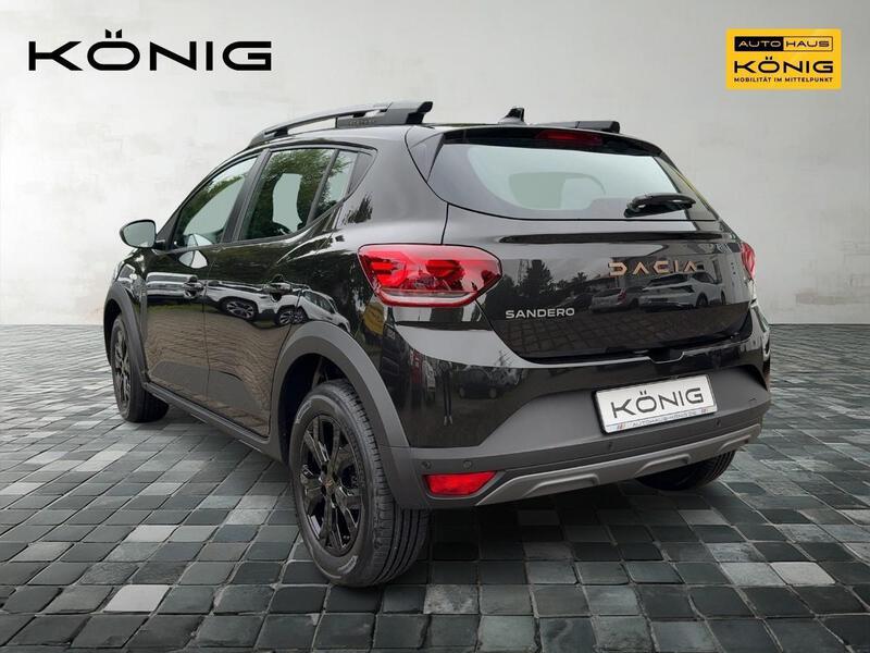 Fahrzeugabbildung Sandero Stepway Extreme+ TCe 110 Bild 4 von 15