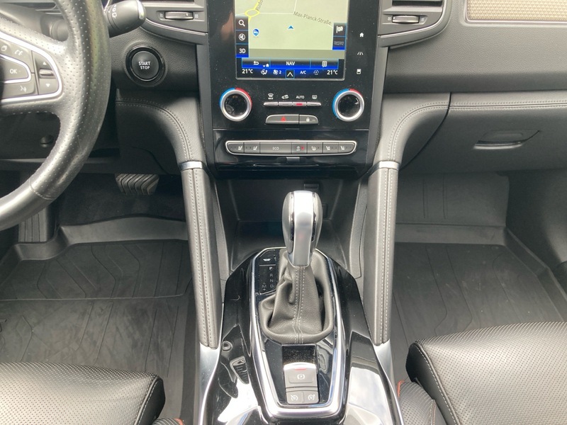 Fahrzeugabbildung Koleos INITIALE PARIS BLUE dCi 190 4WD X-tronic Bild 10 von 17