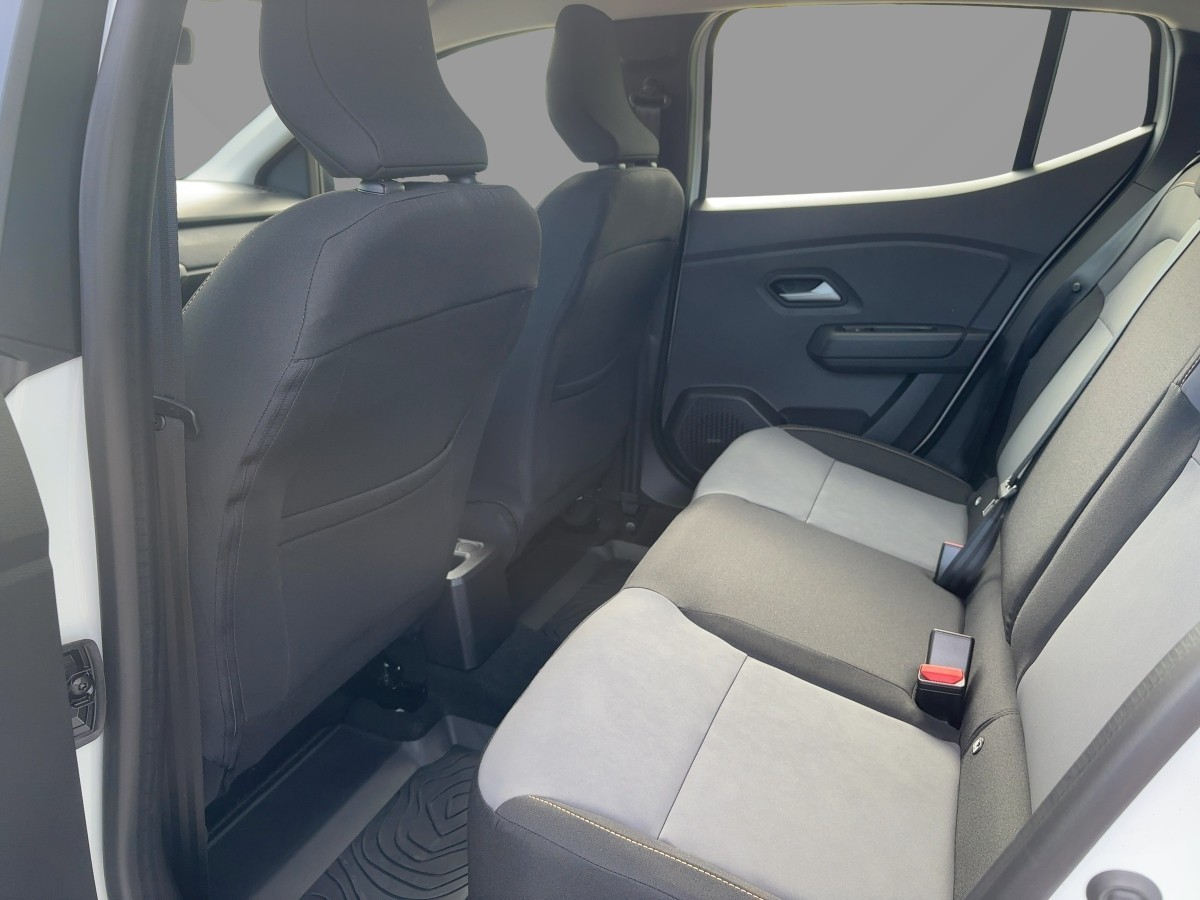 Dacia Sandero – Bild 8