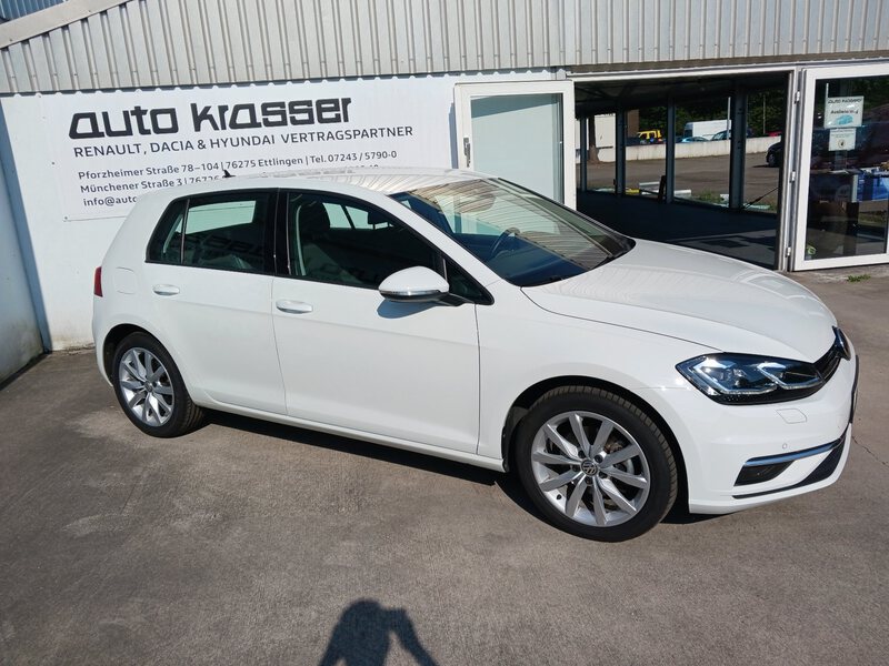 Fahrzeugabbildung Golf Highline 1.5 TSI Start&Stop MT  Bild 5 von 30