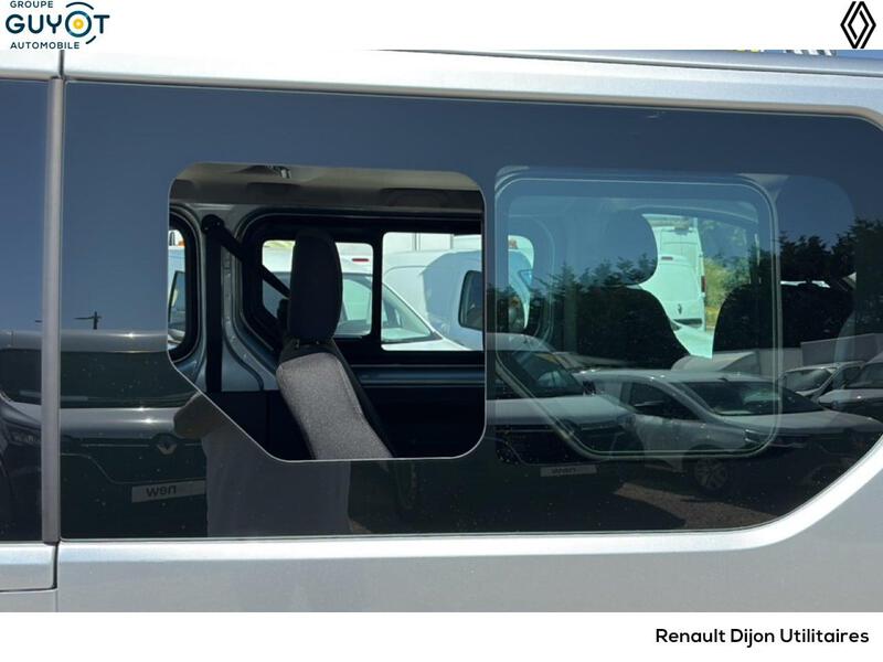 Renault Trafic Combi