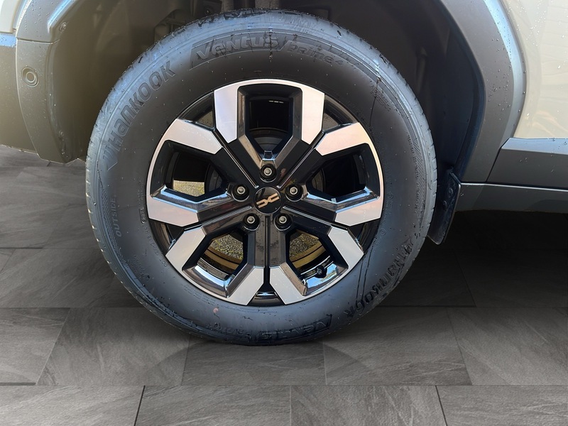 Fahrzeugabbildung Duster Extreme TCe 130 Bild 11 von 14
