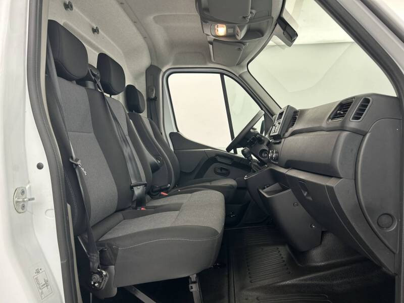 Renault Master III