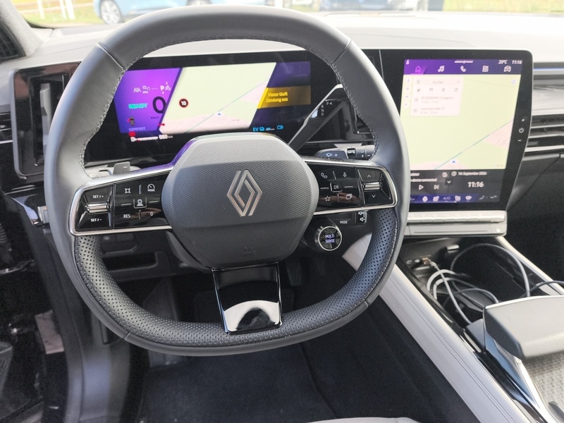Fahrzeugabbildung Espace 6 Iconic E-Tech Full Hybrid 200 Bild 9 von 16