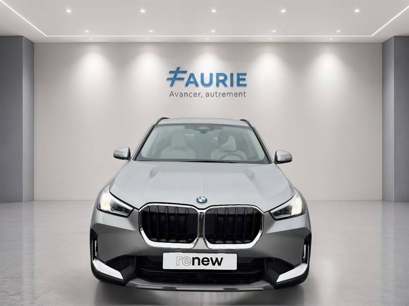 BMW X1 U11