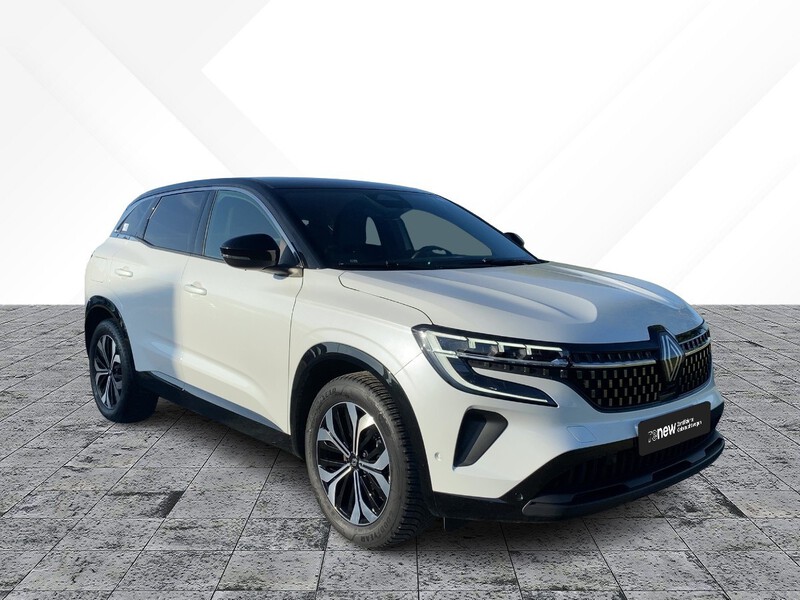 Fahrzeugabbildung Austral Techno E-Tech Full Hybrid 200 Bild 5 von 21
