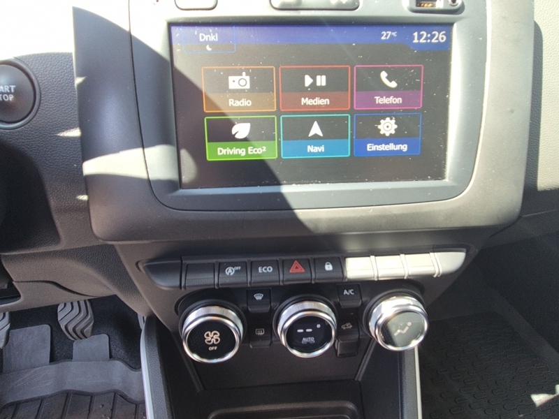 Fahrzeugabbildung Duster Prestige TCe 150 2WD GPF Bild 11 von 15