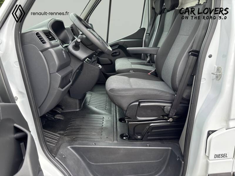 Renault Master III