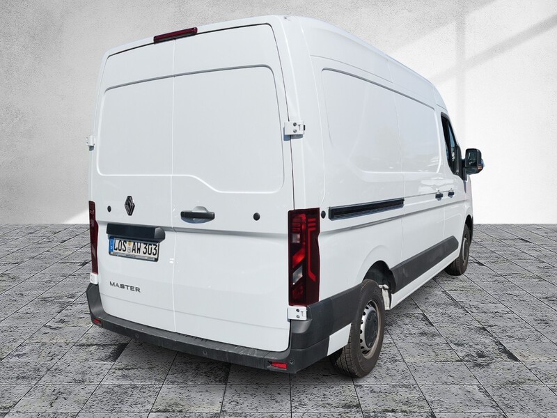 Fahrzeugabbildung Master i 150 Euro6e Bild 5 von 18