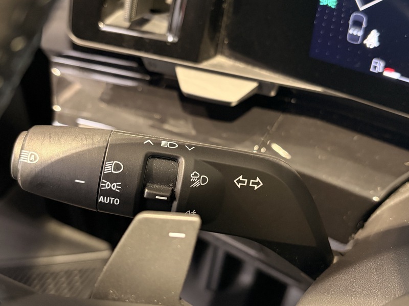 Fahrzeugabbildung Austral Techno Mild Hybrid 160 Automatik Bild 39 von 50