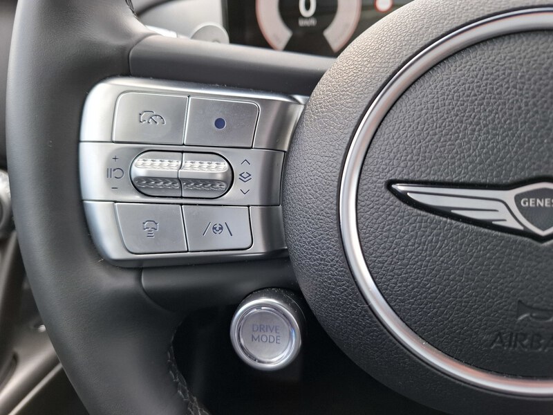 Genesis GV60