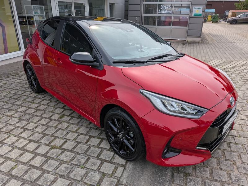 Fahrzeugabbildung Yaris ABS Fahrerairbag ESP Bild 7 von 15