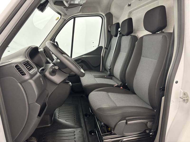 Renault Master III
