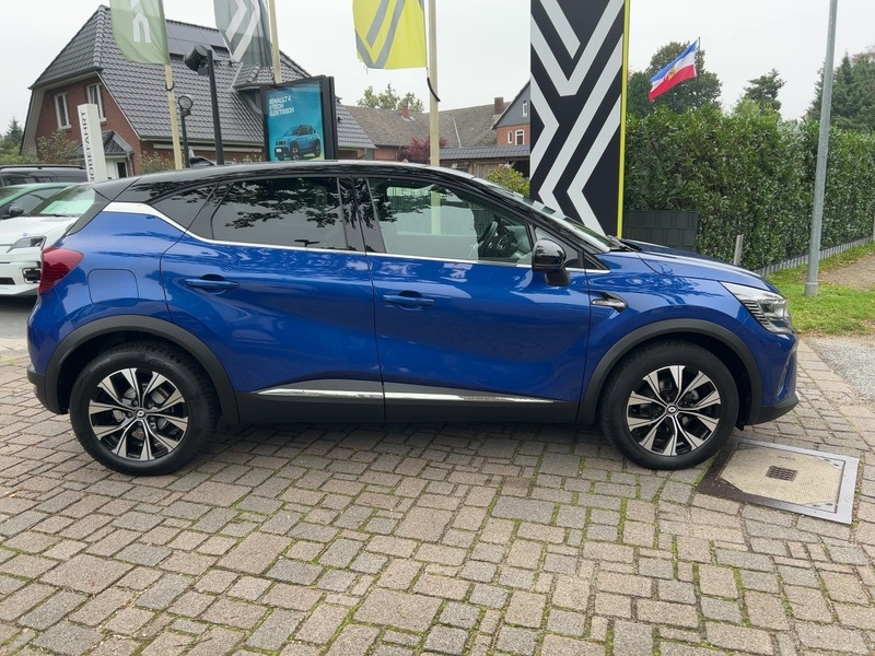 Fahrzeugabbildung Captur TCe 140 EDC Mild-Hybrid Techno *Automatik* Bild 5 von 15