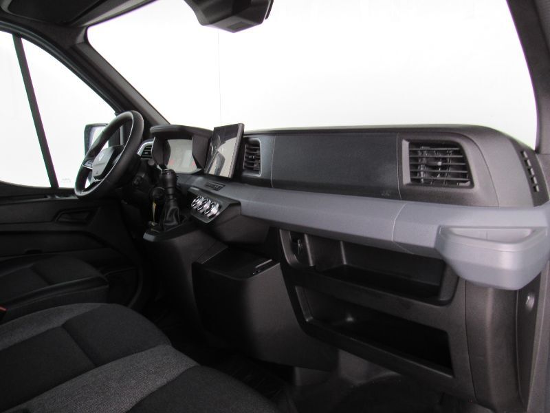 RENAULT Master 2024 — imagine 37