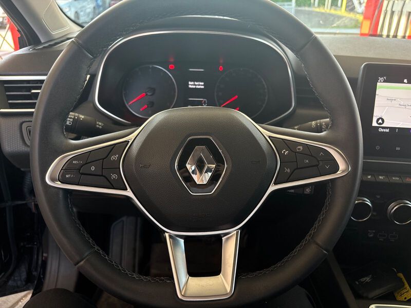 Fahrzeugabbildung Clio CLIO V EXPERIENCE TCe 90 Bild 8 von 10