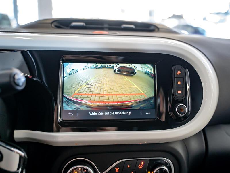 Fahrzeugabbildung Twingo Kamera+AppleCarPlay Bild 9 von 15