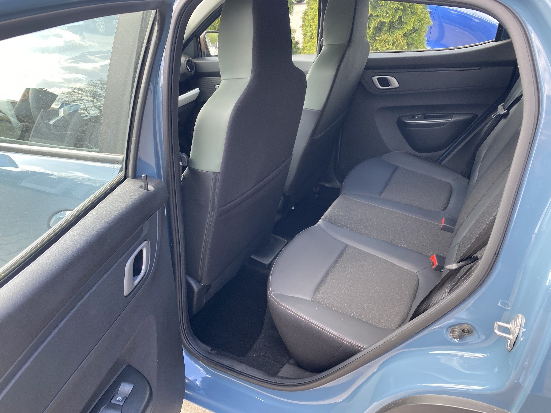 Dacia Spring – Bild 8