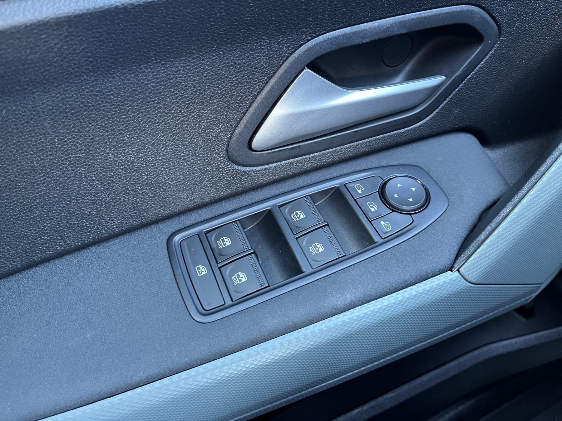 Dacia Duster – Bild 14