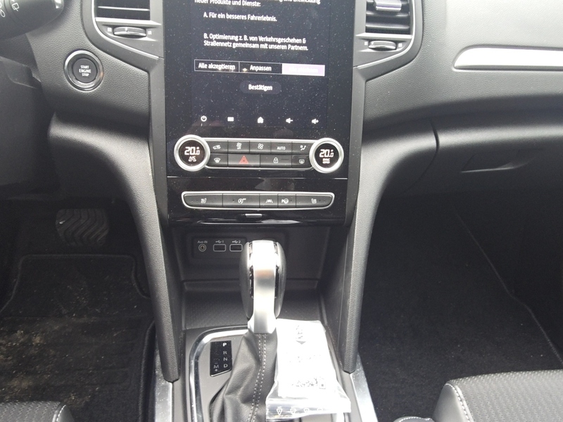 Fahrzeugabbildung Megane IV Techno Automatik*Klima*Carplay Bild 16 von 19