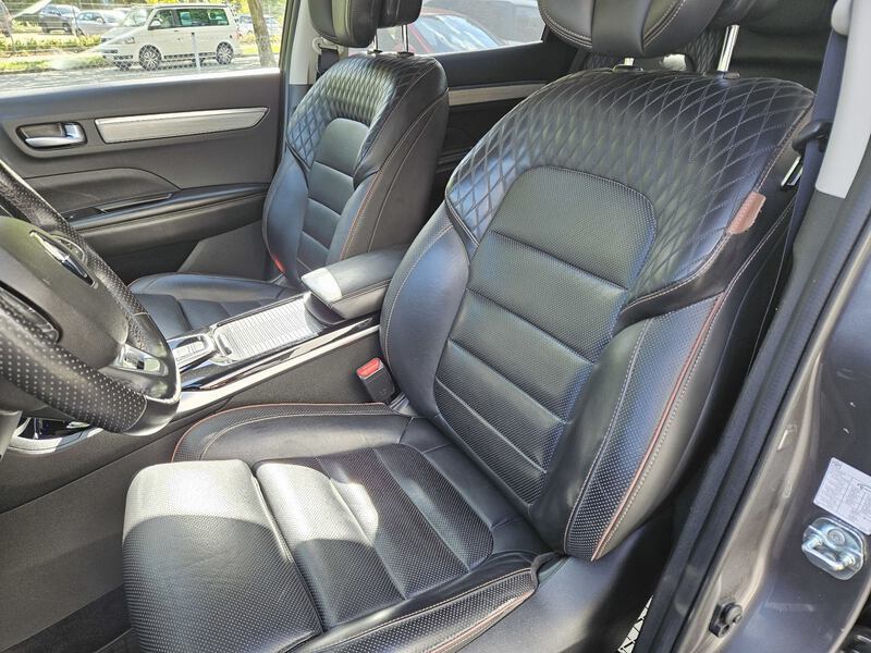 Fahrzeugabbildung Koleos 4WD X-tronic Bild 8 von 28