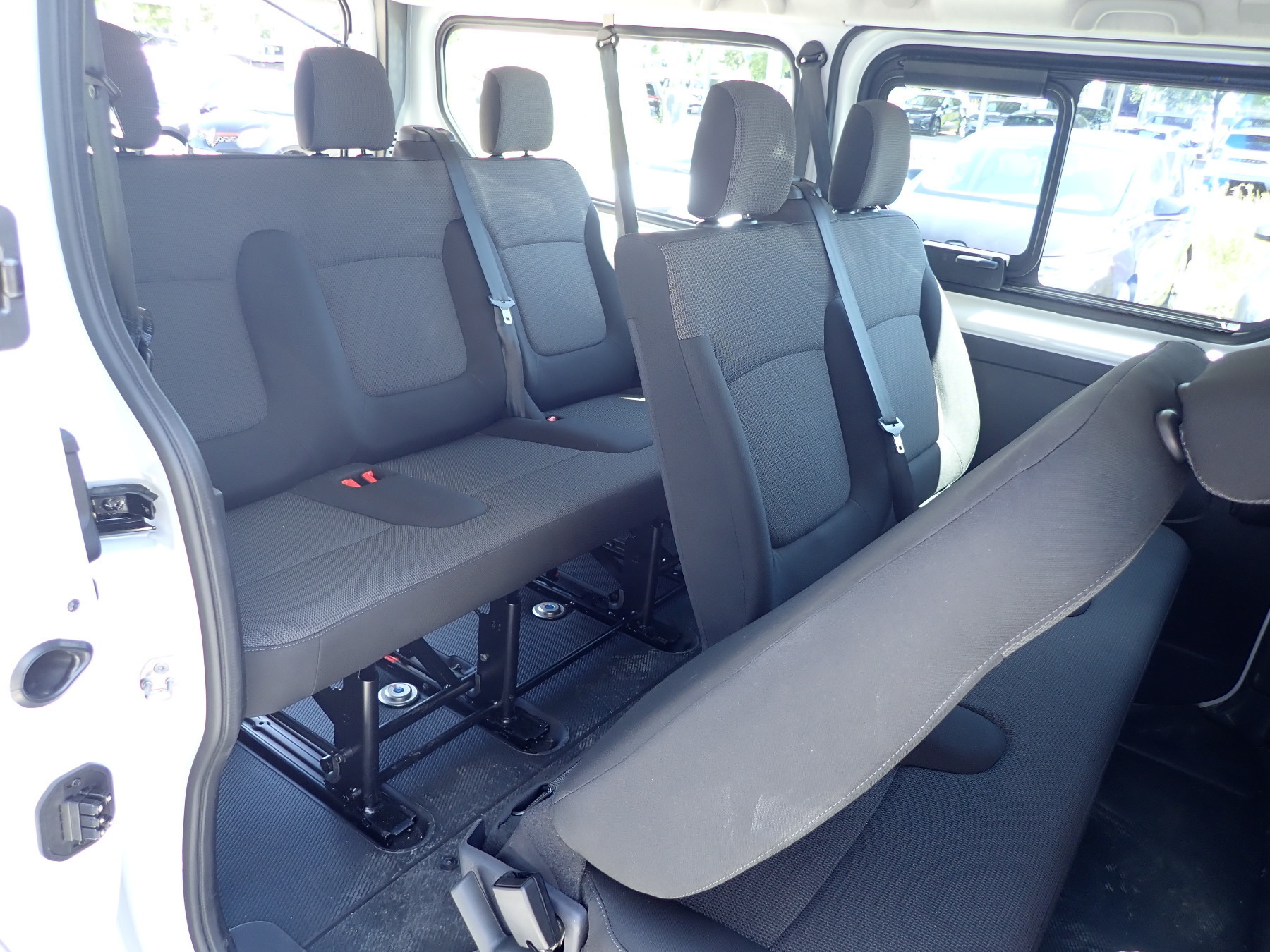 Renault Trafic – Bild 8