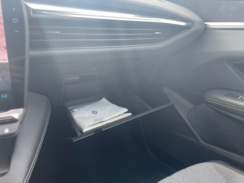 Fahrzeugabbildung Megane E-TECH TECHNO EV60 220hp optimum charge Bild 39 von 50