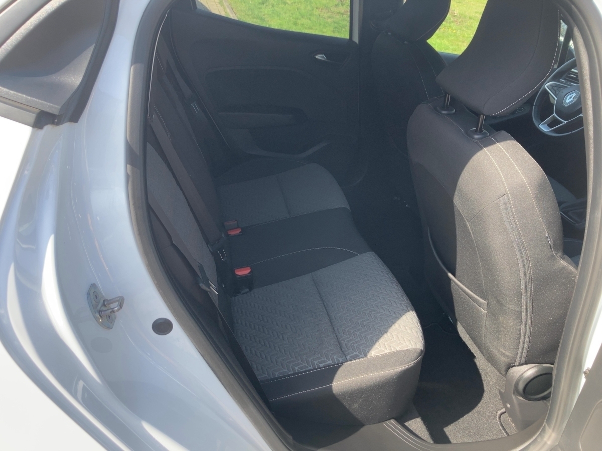 Renault Clio – Bild 17