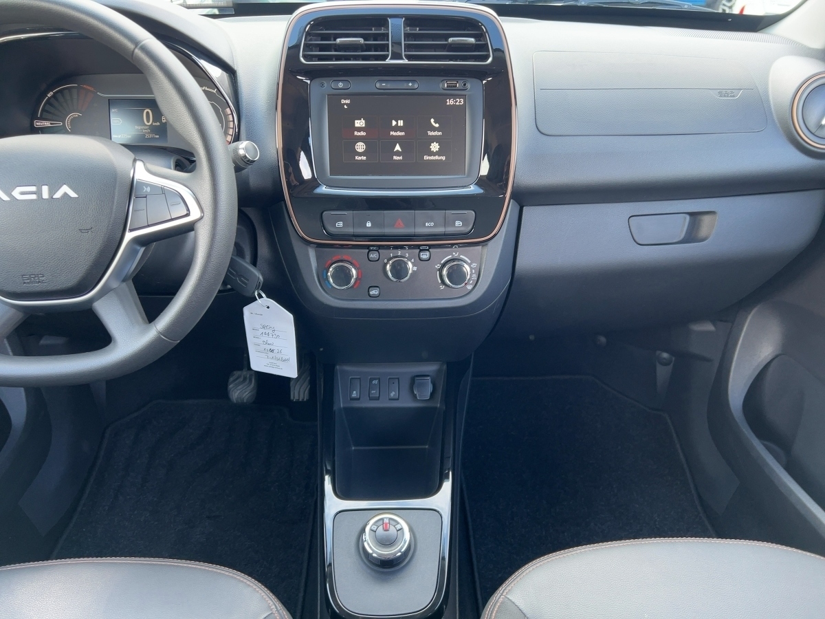 Dacia Spring – Bild 13
