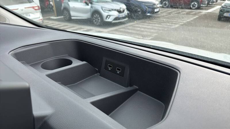 Renault Trafic Combi