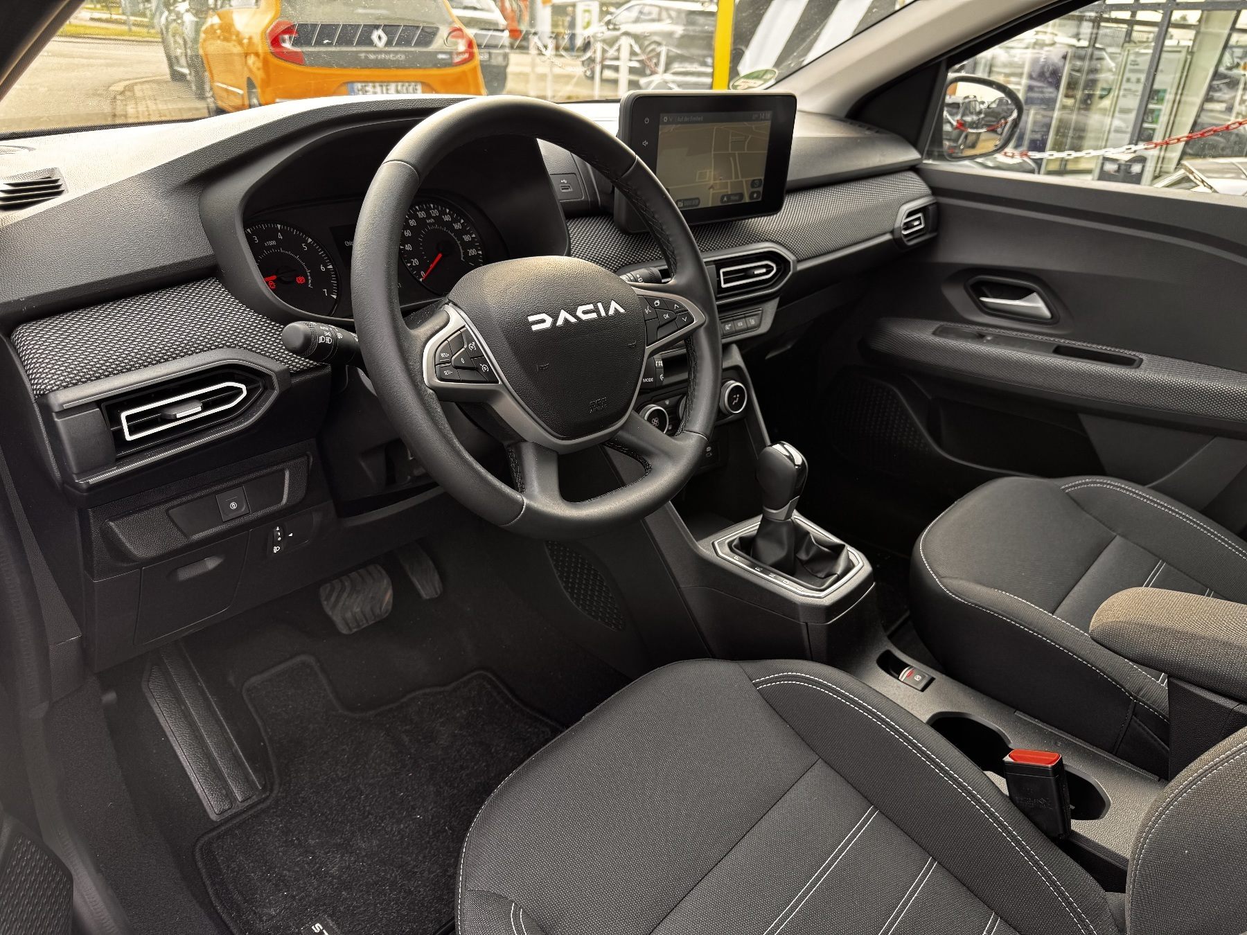 Dacia Sandero – Bild 16