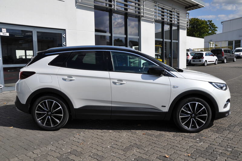 Opel Grandland