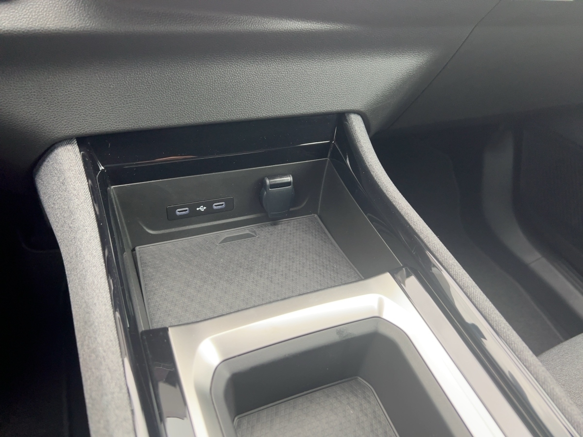 Renault Austral – Bild 16