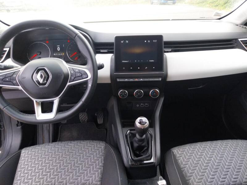 Renault Clio V