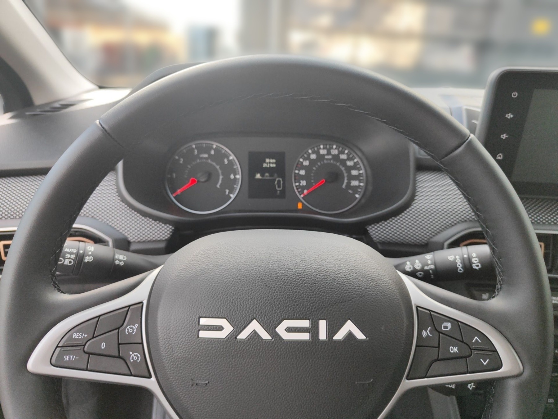 Dacia Sandero – Bild 8