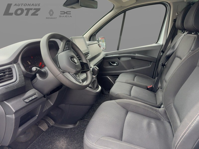 Fahrzeugabbildung Trafic +9-Sitz+Auto Bild 6 von 10