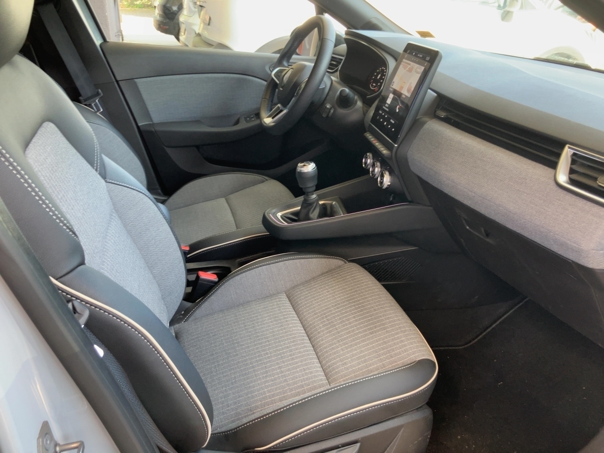 Renault Clio – Bild 9