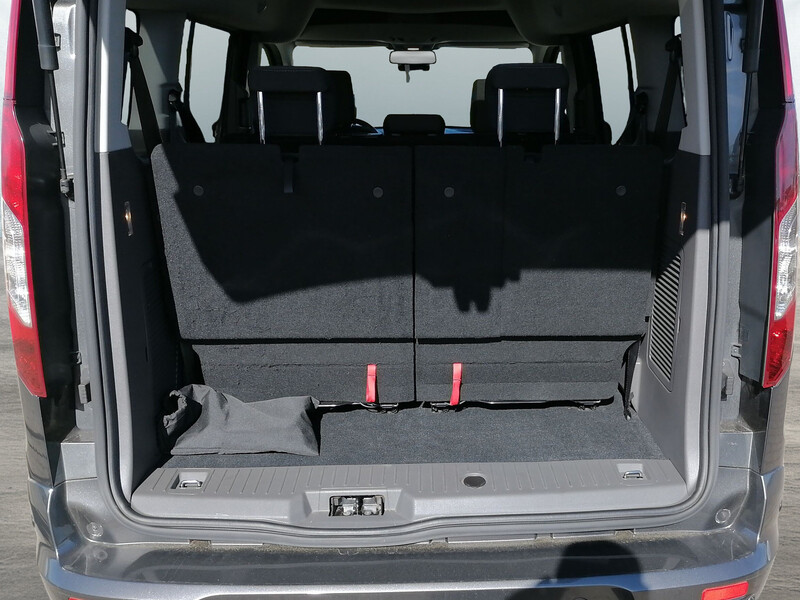 Ford Grand Tourneo