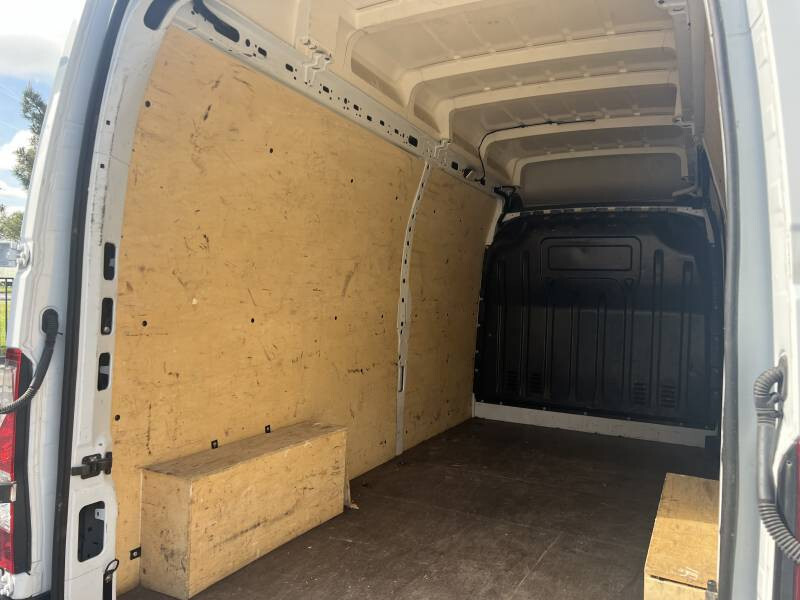 Renault Master III