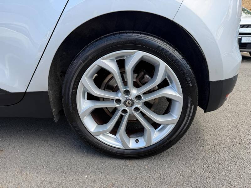 Renault Scenic IV