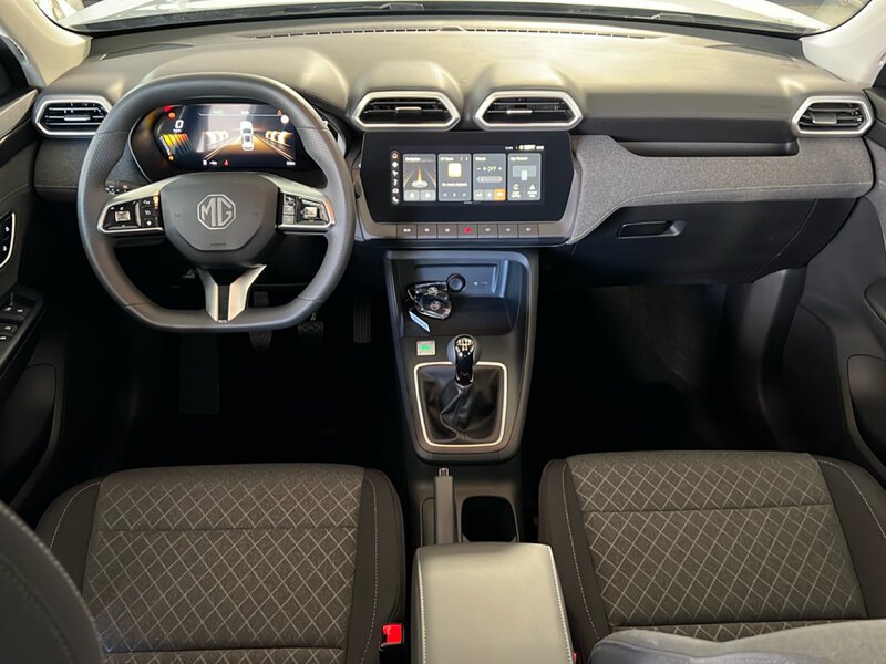 MG ZS