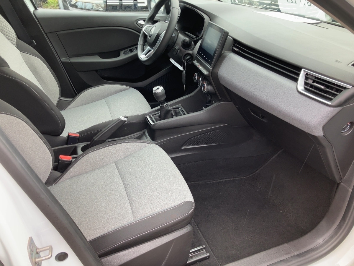 Renault Clio – Bild 10