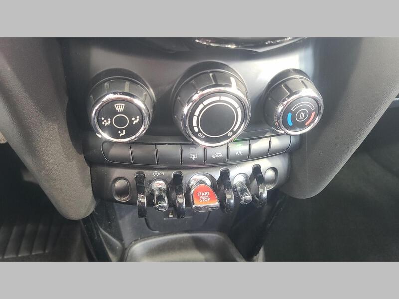 Mini F55 LCI