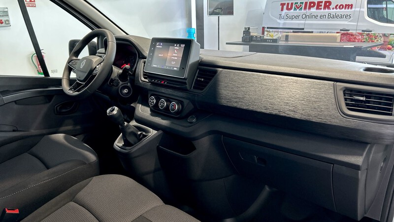 Renault Trafic Combi