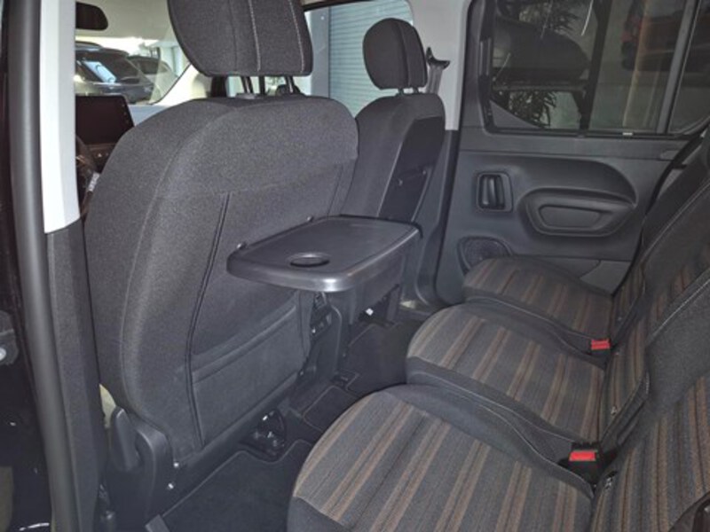 Opel Combo-e Life