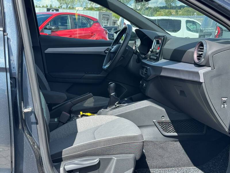 Fahrzeugabbildung Ibiza *LED/ACC/EPH/RFK* Bild 8 von 12