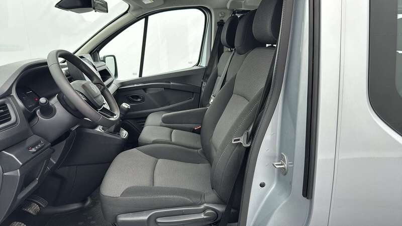 Renault Trafic Combi