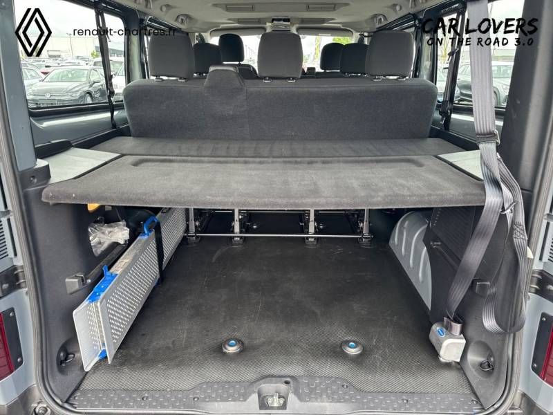 Renault Trafic Combi