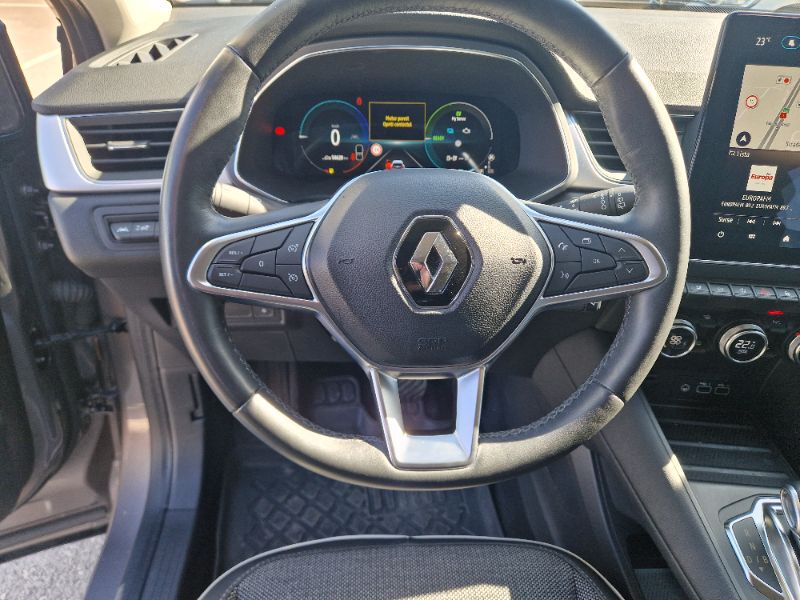 RENAULT Captur 2023 — imagine 18